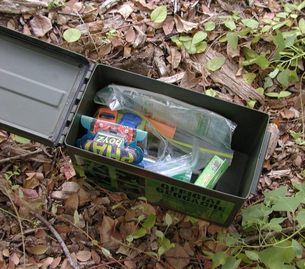 This image has an empty alt attribute; its file name is geocache-image-1-1024x905.jpg